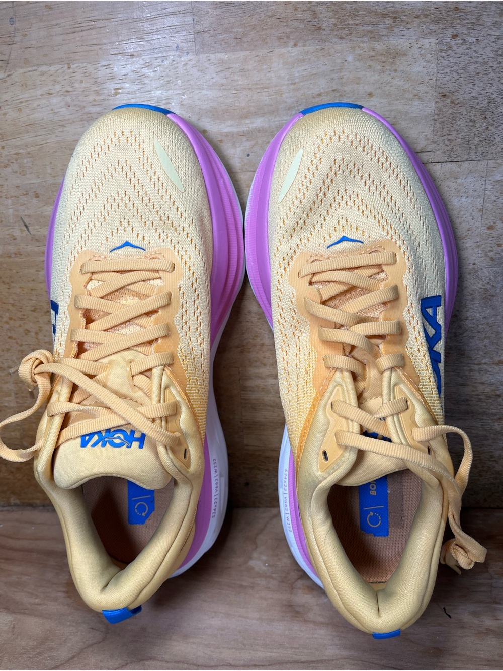 Hoka One One Bondi 8 Womens Size 7.5 Running Shoes Sneakers Impala Cyclamen - Picture 7 of 12